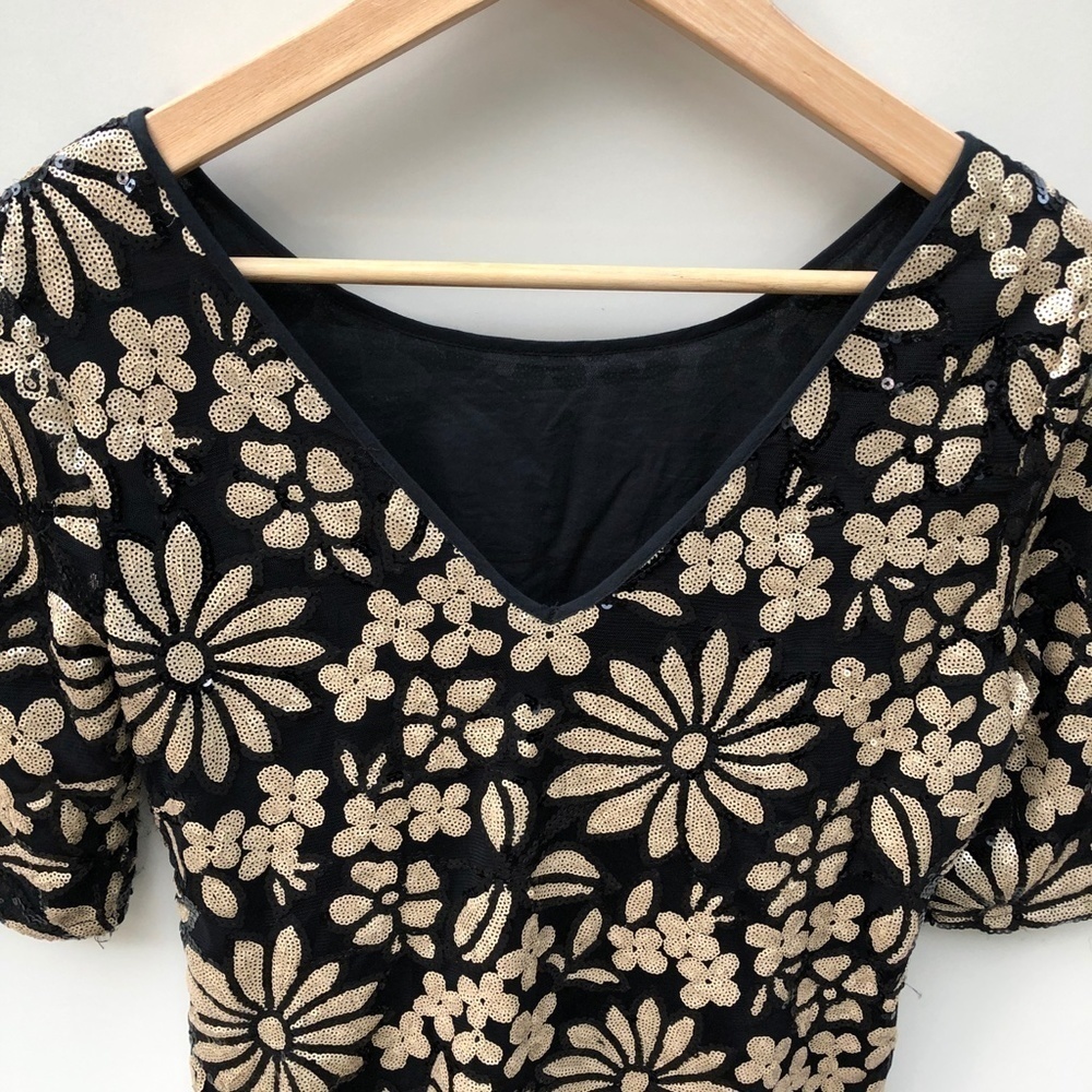 LOUCHE Gold Sequin Mini Dress - Picture 7 of 11